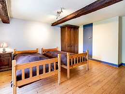 Cozy Holiday Home in Gros-fays With Terrace