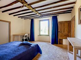 Cozy Holiday Home in Gros-fays With Terrace