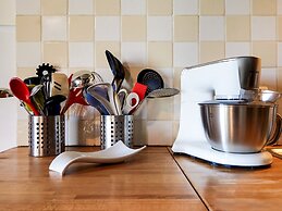 Cozy Holiday Home in Gros-fays With Terrace