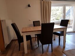 Holiday Flat Near Kaifenheim With Private Garden