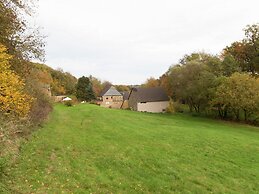 Holiday Home With 2 Bedrooms and Private Garden