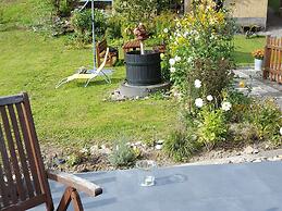 Holiday Home With 2 Bedrooms and Private Garden