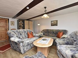 Sleep Under a Thatched Roof - Apartment in Ahlbeck near Haff