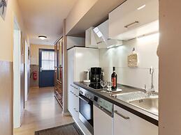 Spacious Apartment in Boltenhagen by the Sea