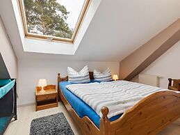 Spacious Apartment in Boltenhagen by the Sea