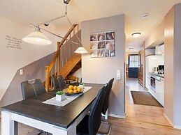 Spacious Apartment in Boltenhagen by the Sea