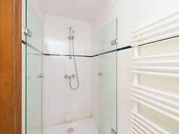 Cozy Holiday House near La Roche