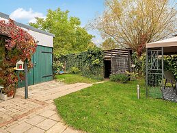 Quaint Holiday Home near Forest in Stuer