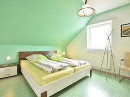 Pleasant Holiday Home in Malchow near Beach