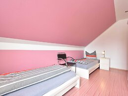 Pleasant Holiday Home in Malchow near Beach