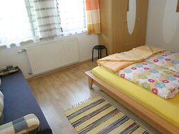 Modern Holiday Apartment in Rennweg am Katschberg