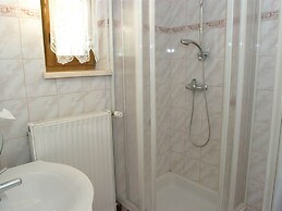 Modern Holiday Apartment in Rennweg am Katschberg