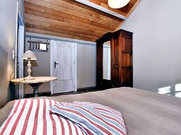 Cozy Holiday Home in Ennal