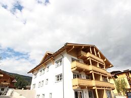Modern Apartment Near the ski Area