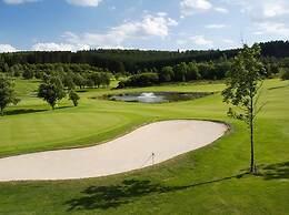 Holiday Home in Reimboldshausen With Balcony