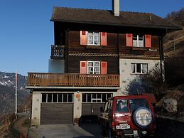 Attractive Holiday Home With a Beautiful View