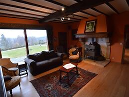 Villa With 5 Bedrooms and 4 Bathrooms