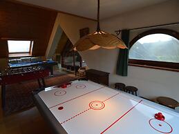 Villa With 5 Bedrooms and 4 Bathrooms