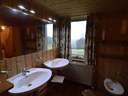 Villa With 5 Bedrooms and 4 Bathrooms