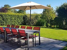 Nice Holiday Farmhouse Located in Sourbrodt near Ski Resort of Ovifat