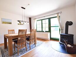 Spacious Holiday Home in Landstorf Zierow near Beach