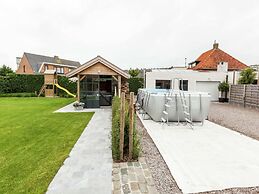 Magnificent Holiday Home in Middelkerke