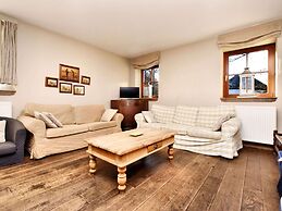 Rustic Holiday Home in Halleux