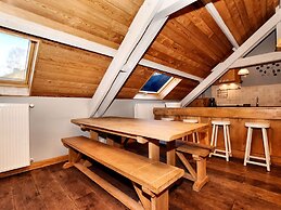 Rustic Holiday Home in Halleux