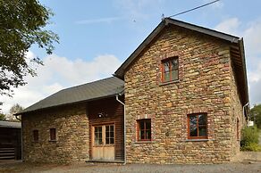 Rustic Holiday Home in Halleux