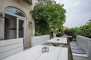 Beautiful Villa Near the Sea