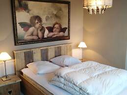 Beautiful Villa Near the Sea