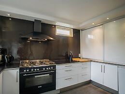 Beautiful Villa Near the Sea