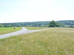 Superb Holiday Home With Garden in Serinchamps