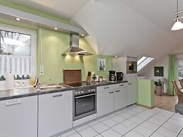 Furnished Apartment in Nieheim Germany near Forest