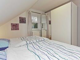 Furnished Apartment in Nieheim Germany near Forest
