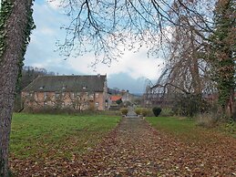 Furnished Apartment in Nieheim Germany near Forest