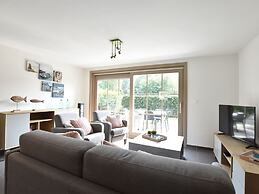 Cozy Holiday Home near Westhoek