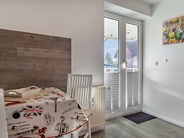 Stunning Apartment in Boltenhagen With Terrace