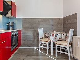 Stunning Apartment in Boltenhagen With Terrace