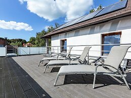 Villa With Pool and Sauna Near the sea
