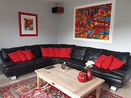 Villa Stay With Pool & Sauna