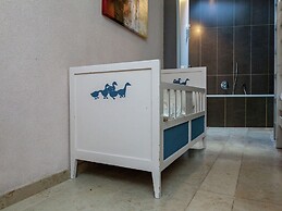 Villa With Pool and Sauna Near the sea