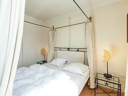 Villa With Pool and Sauna Near the sea