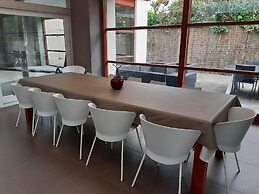 Villa Stay With Pool & Sauna