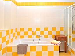 Heritage Villa With Home Cinema, Sauna