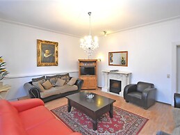 Heritage Villa With Home Cinema, Sauna