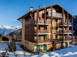 Apartment in La Tzoumaz Near Ski Slopes