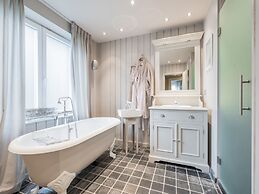 Nice Holiday Home in Westende-bad With Sauna and Pingpong