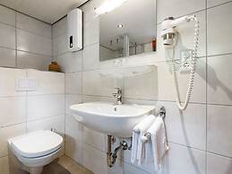 Modern Holiday Home in Oberkirchen With Garden