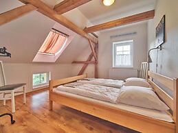 Holiday Home in Lampertice With Swimming Pool